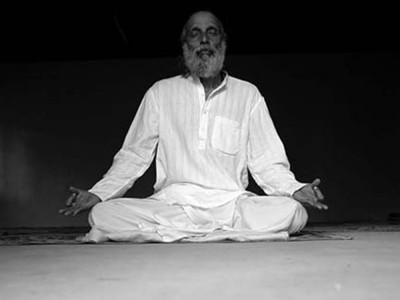 Sri Ritodgata invité au centre Ysananda Yoga à Bordeaux
