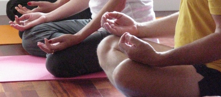 Méditation et relaxation au centre ysananda yoga à bordeaux centre, yoga bordeaux chartrons